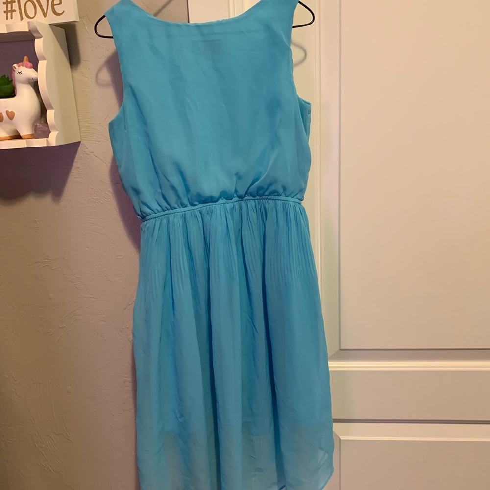 Springtime dress! - Picture 2 of 2